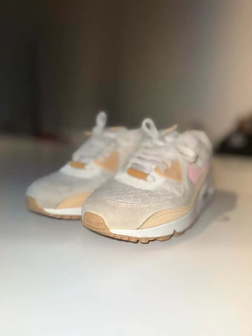 Nike Air Max 90 Sun Club Sneakers